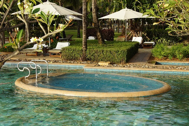 속초 중앙시장 닭강정 대기 줄 서기 경험 직접 해보니 놓치면 아쉬운 현실 팁